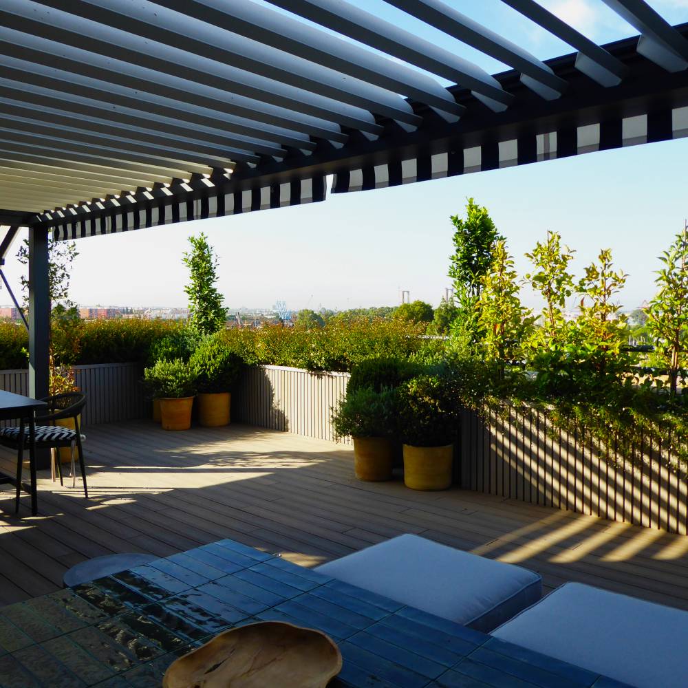 Terraza con jardineras en Sevilla Terraza con jardineras en Sevilla